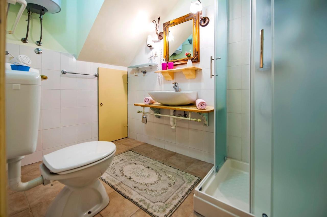 רוביני Guest House Sotto I Volti Centro Storico מראה חיצוני תמונה