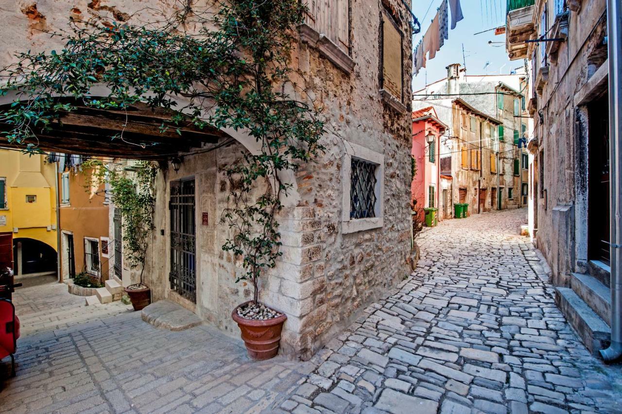 רוביני Guest House Sotto I Volti Centro Storico מראה חיצוני תמונה